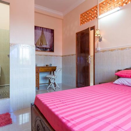 Stay In Kampot Exterior photo